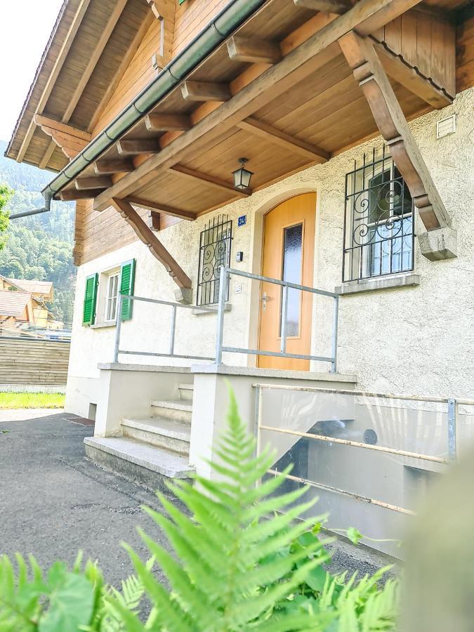 Kreuz Apartment - Aare Jungfrau Ag Wilderswil Exterior photo